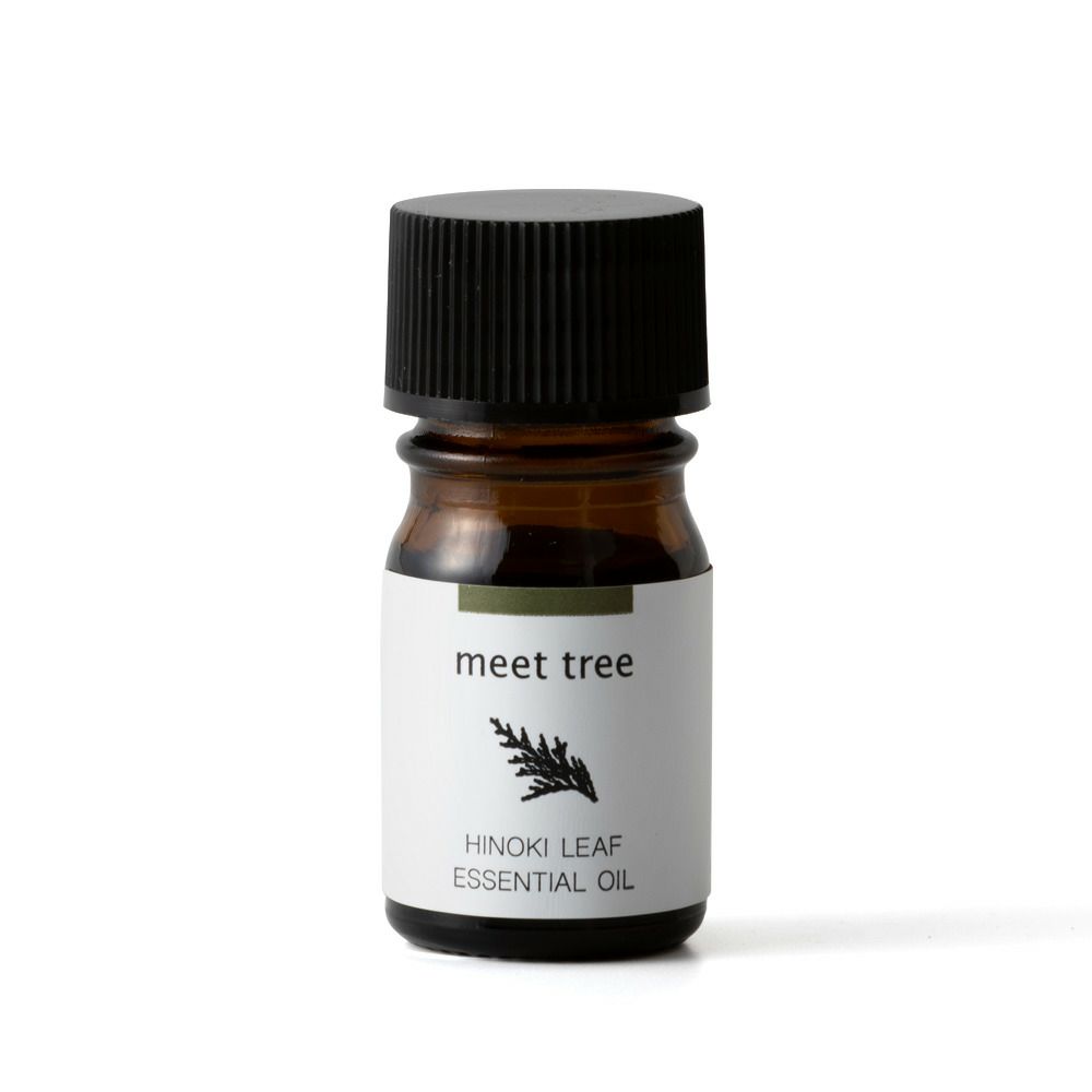 meet tree　精油（ヒノキの葉） 5ml　桧　檜　正面