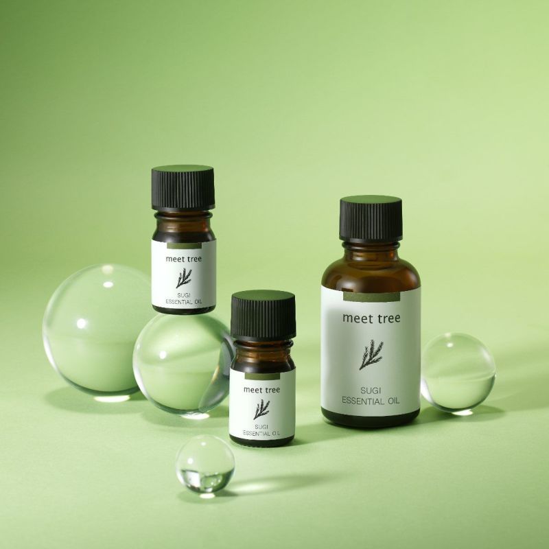 meet tree　精油（スギ）5ml / 30ml 　杉　正面