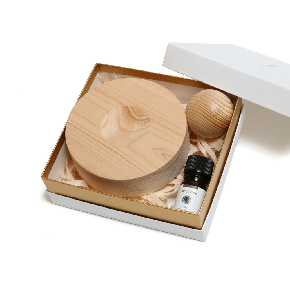 meet tree　精油＆ディフューザーギフト　ヒノキ　正面