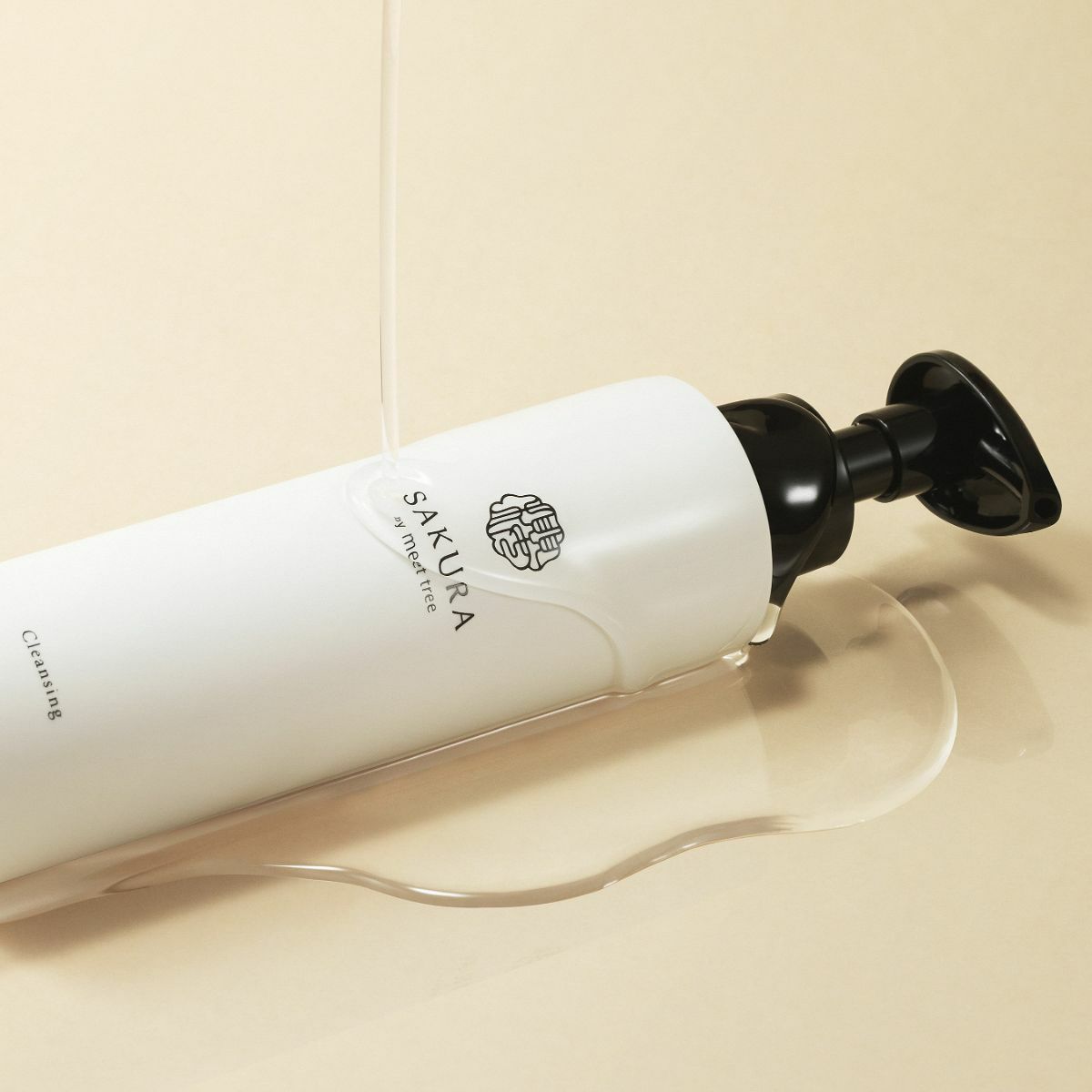 meet tree 櫻 クレンジングリキッド 150ml　サクラ　エイジングケア　スキンケア　イメージ画像