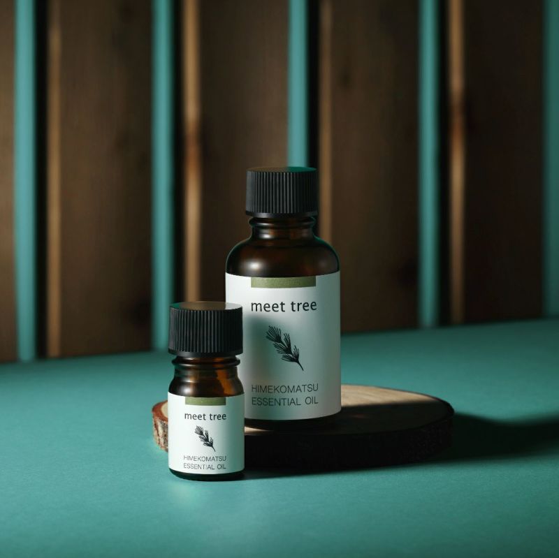 meet tree　精油（ヒメコマツ） 5ml / 30ml　ヒメコマツ　イメージ写真