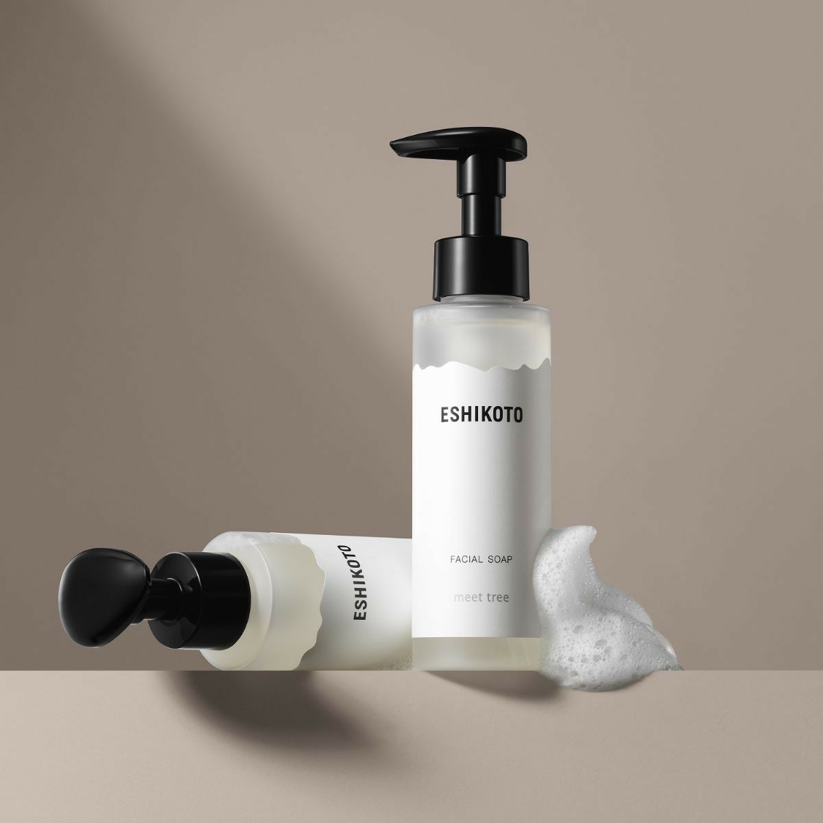 meet tree　ESHIKOTO スキンケアシリーズ　ESHIKOTO 酒粕フェイシャルソープ  酒粕　100ml　イメージ画像